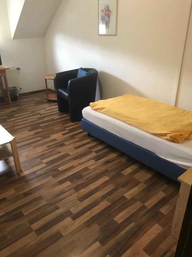 Hotel Kaufmann Rommerskirchen Экстерьер фото